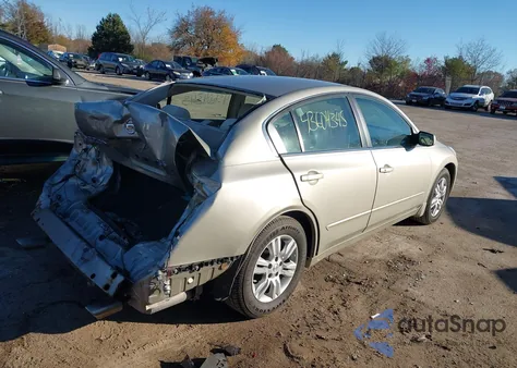 2010 Nissan Altima 2.5 S z USA, uszkodzony, nr VIN 1N4AL2AP4AC178406